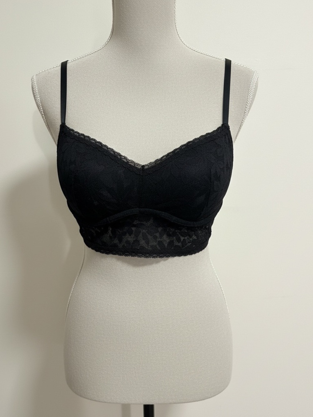 Victoria’s Secret PINK Black Lace Bralette- Women Intimates